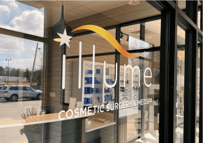 Close up image of Illume Cosmetic Surgery and Medspa’s Entrance